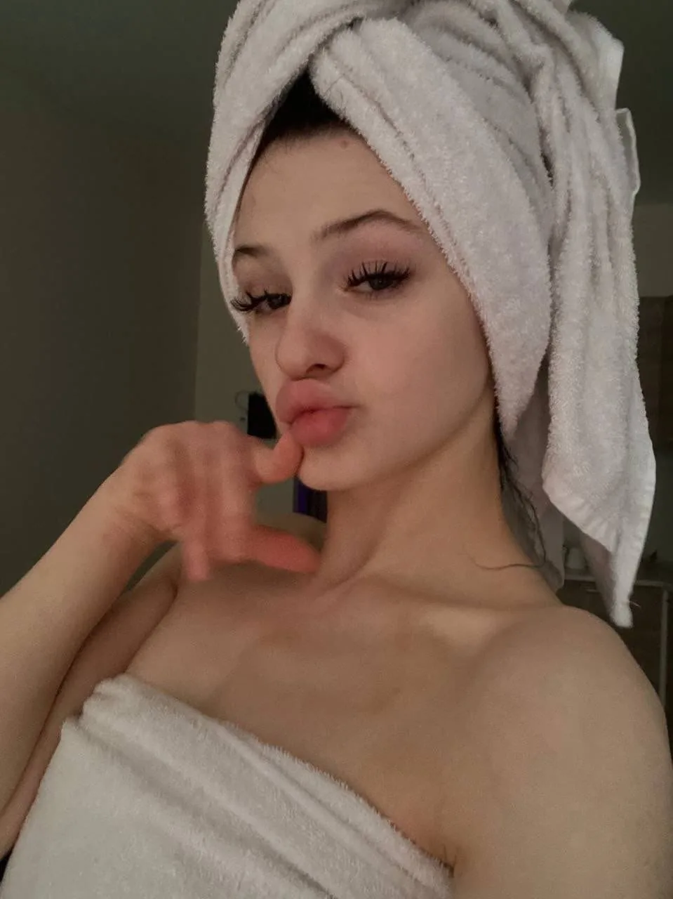 Leyla - Ataşehir Escort