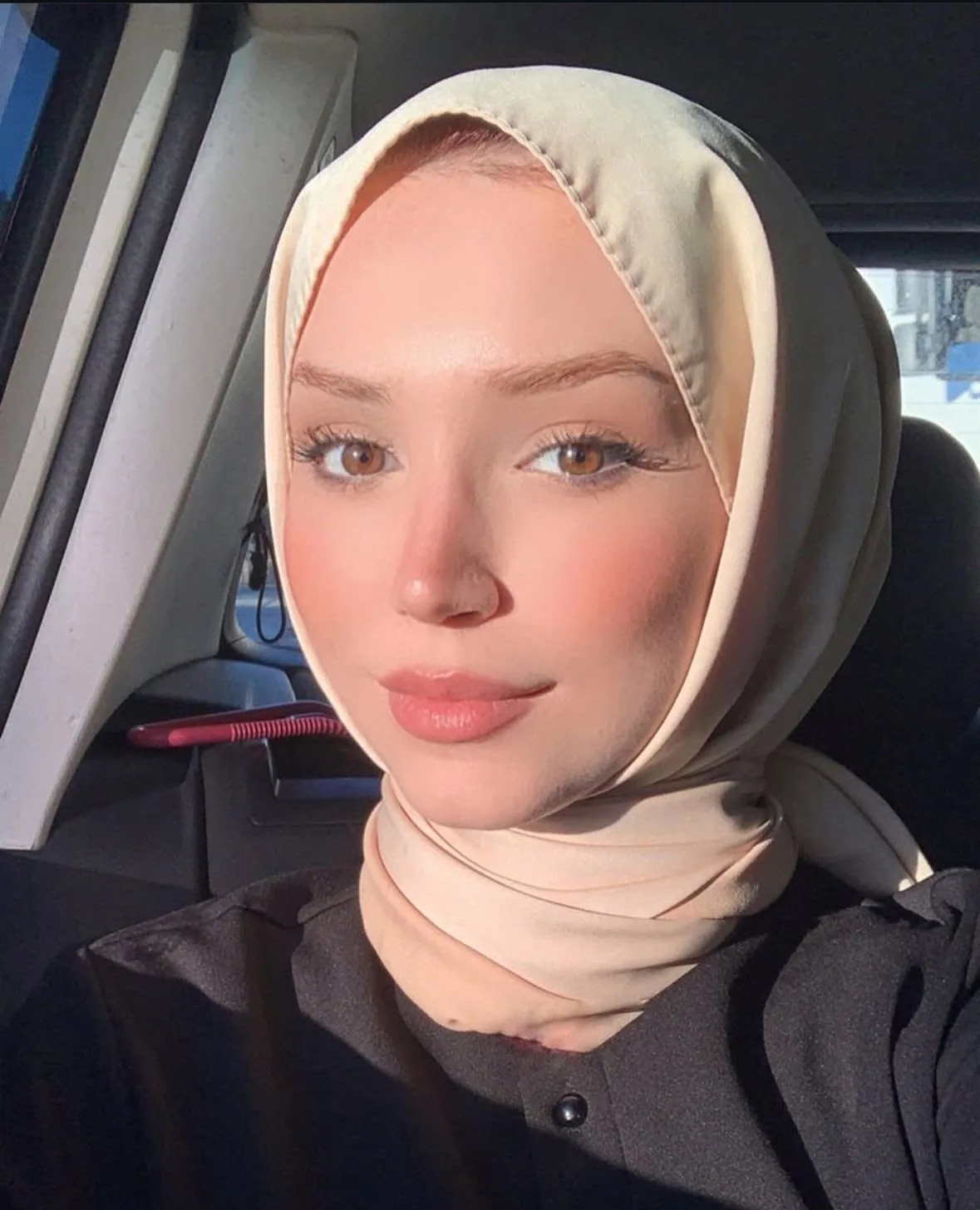 Hilal - Ataşehir Escort