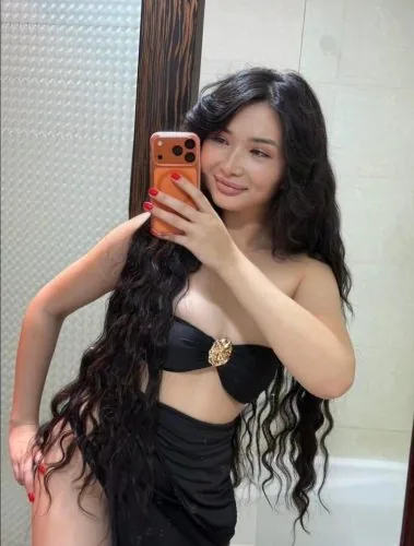 Su - Ataşehir Escort