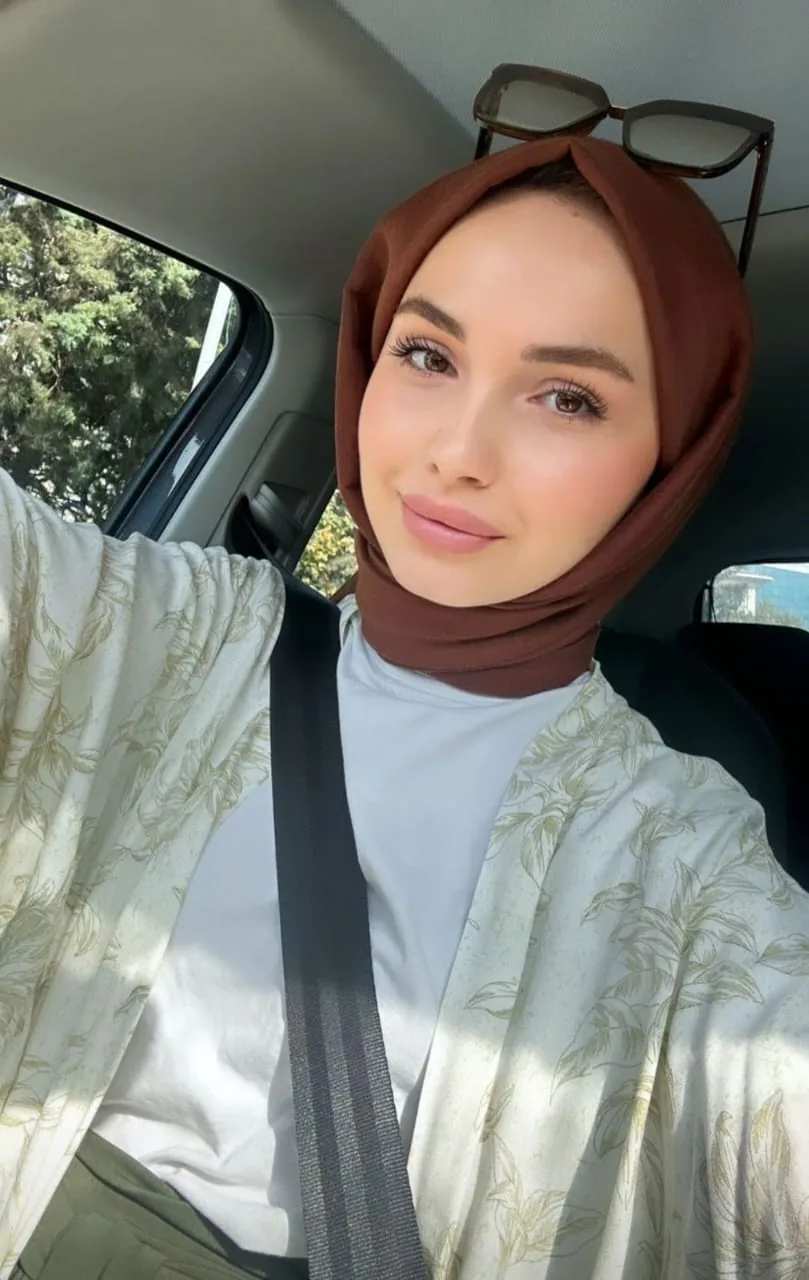 Çağla - Ataşehir Escort