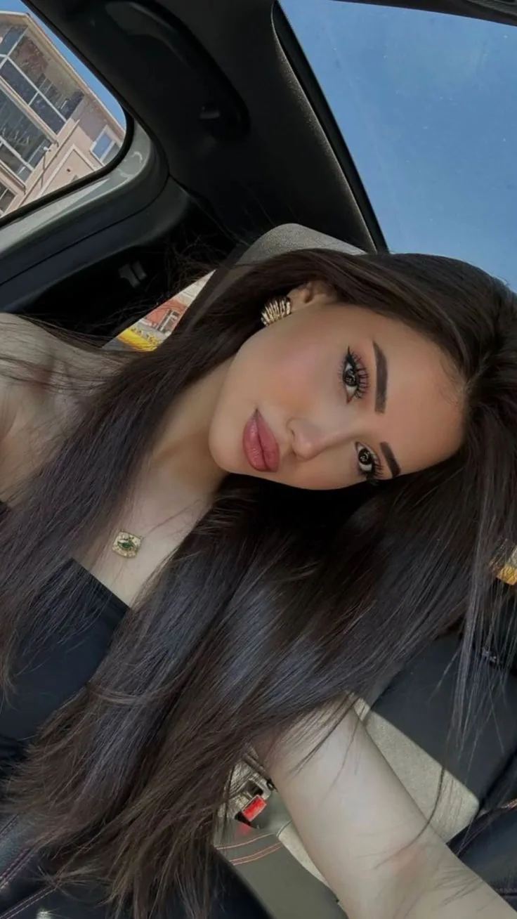 Selen - Ataşehir Escort